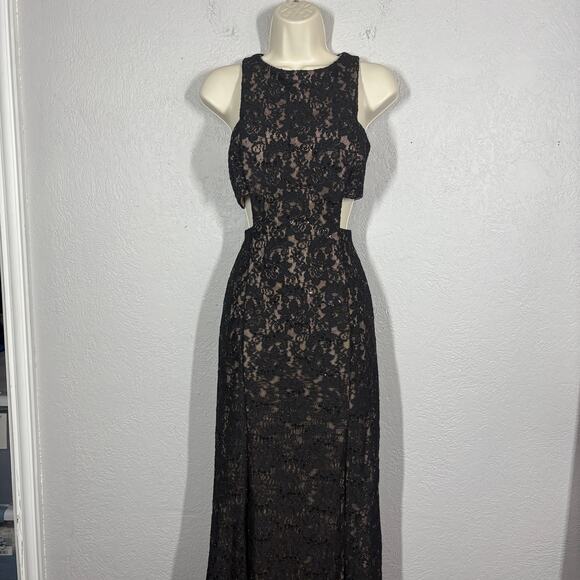 Morgan & Co. High Neck Formal Dress Cutout Maxi Floor Lace Sequin Event- 7/8 - Picture 5 of 13
